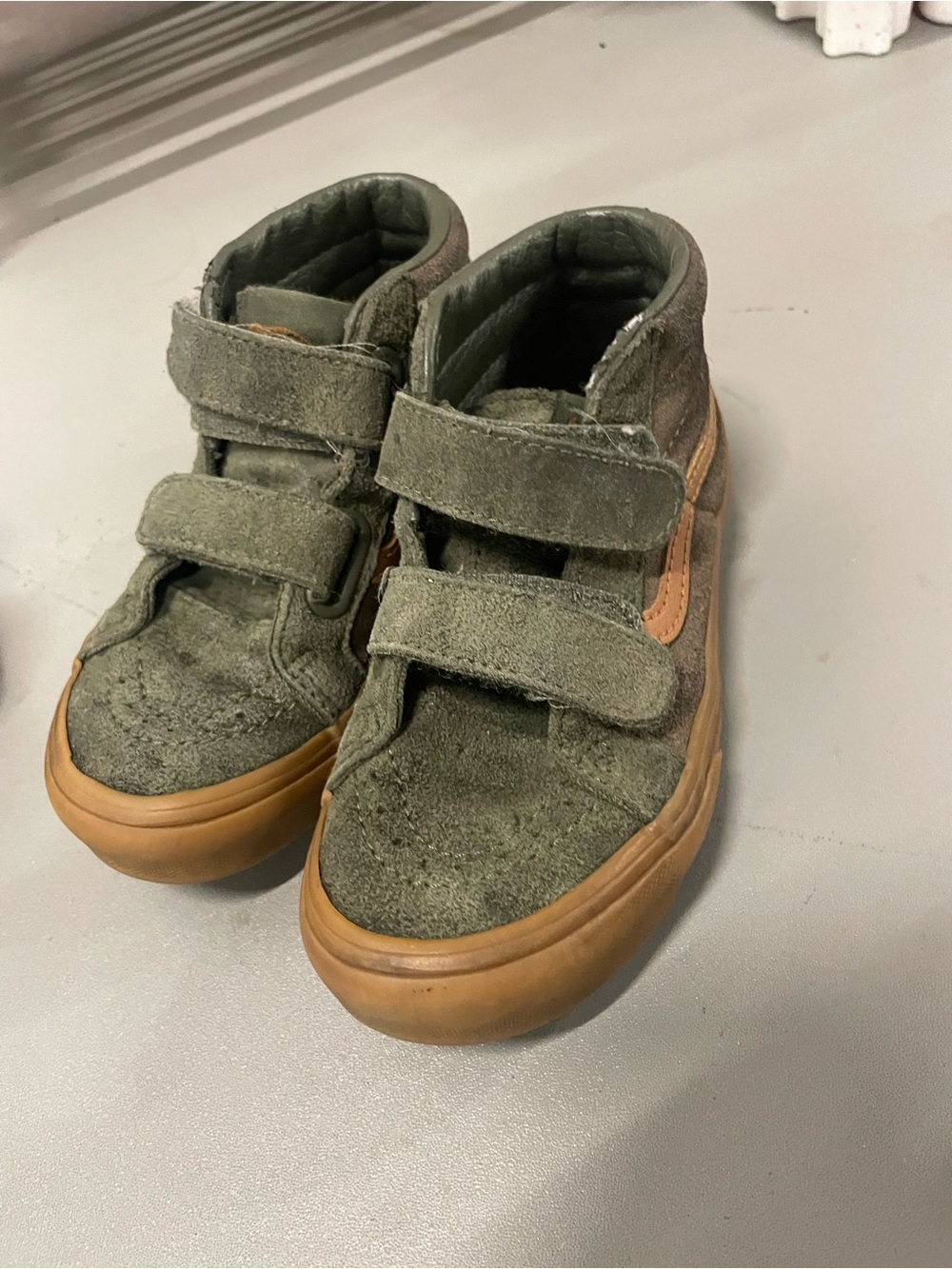 Vans kids Olive Green Suede High-Top Sneakers with Gum Sole